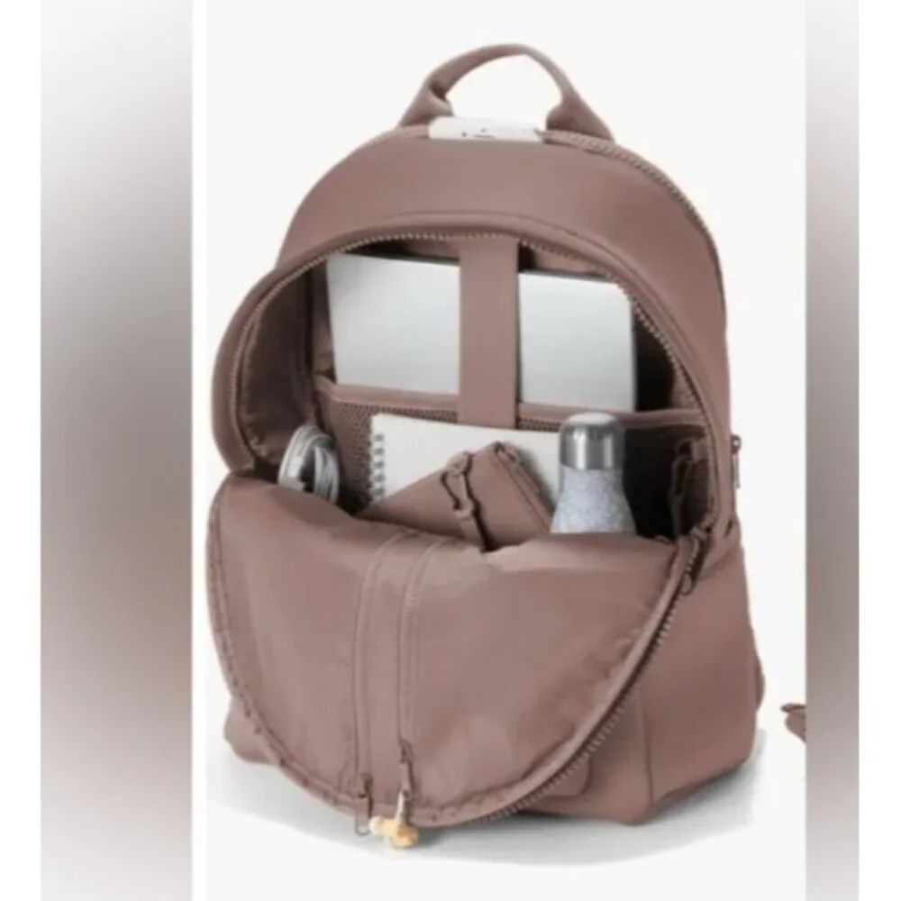 Dange Dover Dakota Medium Neoprene Backpack